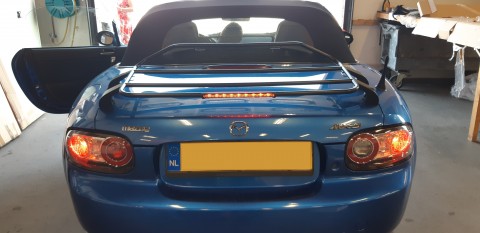 Bagagerek Mazda MX-5 NC softtop zwart incl, 3de remlicht