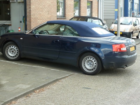 Audi A4, softtop Twillfast blauw (2)