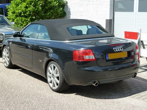 Audi A4, softtop Twillfast zwart 