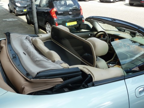 Jaguar XK8, windscherm (2)