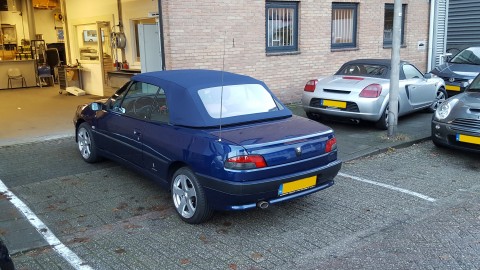 Peugeot 306 cabrio softtop Sonnenland A5 blauw (16)