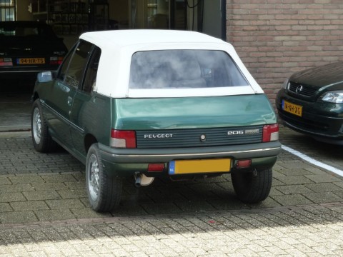 Peugeot 205 softtop vinyl wit