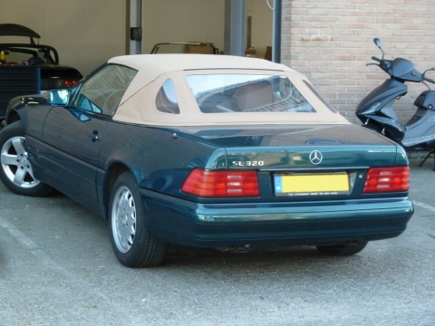 Afdekhoes (maathoes) Mercedes SL R129 zwart