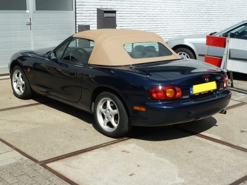 Softtop Mazda MX5 NB stof beige, glazen verw. ruit