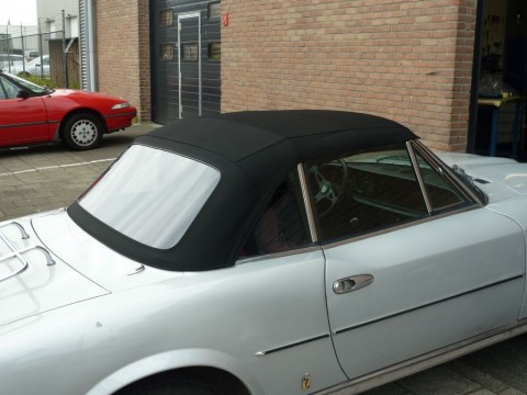 Softtop Fiat 124 Spider CS1 zwart Stayfast