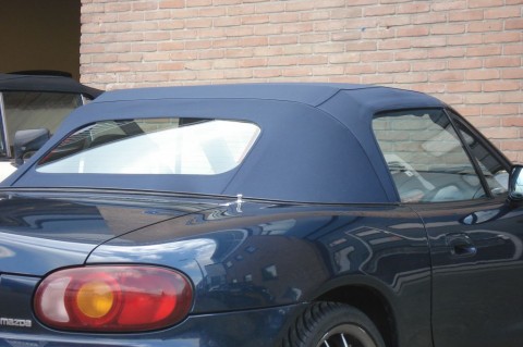 Softtop Mazda MX5 NB stof blauw, glazen verw. ruit