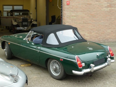 Softtop MG-B Stayfast zwart 1971-1976