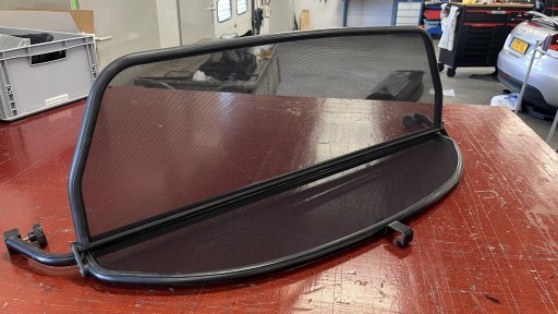 Windscherm Alfa Spider 916, gebruikt, origineel