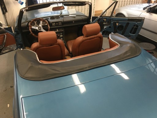 Kaphoes Peugeot 504 cabriolet vinyl zwart