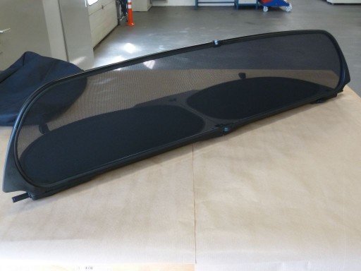 Windscherm Mercedes A207 origineel gebruikt