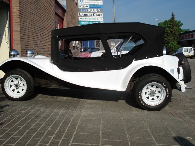 VW Buggy Ruska, softtop Sonnenland Classic zwart