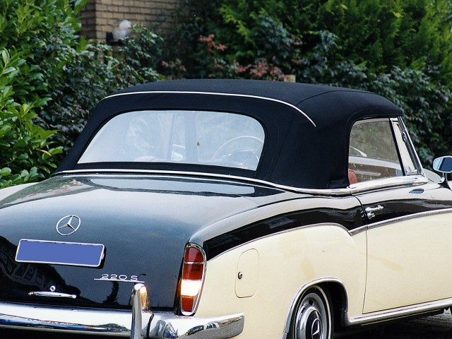 MercedesPonton Cabriolet, cabriokap Sonnenland Classic zwart