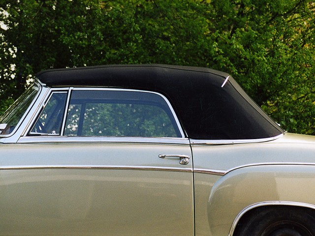 Mercedes Ponton cabriolet, binnenhemel woldoek,cabriokap Sonnenland Classic zwart