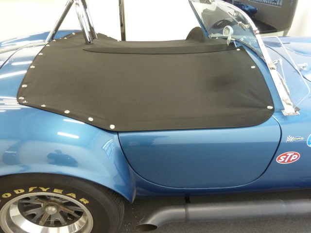 AC. Cobra tonneau / taylormade Sonnenland Classic