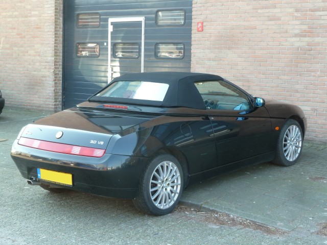 Alfa Romeo 916, softtop Stayfast zwart (17)