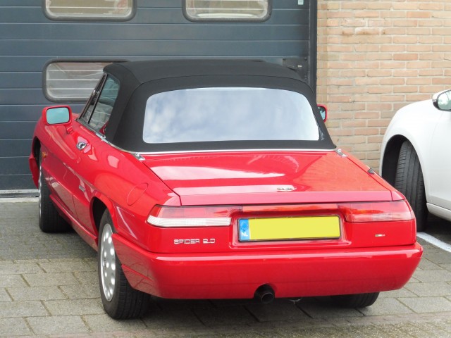 Alfa Romeo Spider, softtop Sonnenland A5 zwart (10)