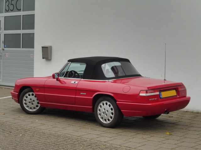 Alfa Romeo Spider, softtop Sonnenland A5 zwart (11)