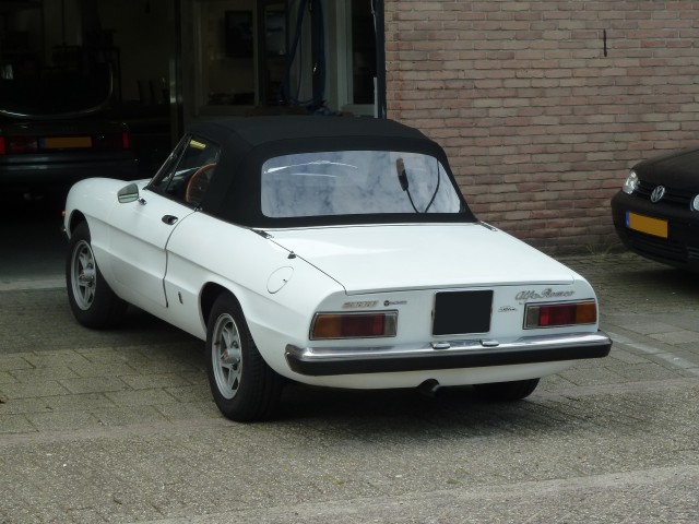 Alfa Romeo Spider, softtop Sonnenland A5 zwart (18)