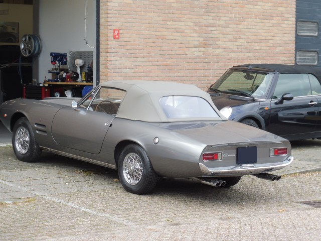 Ghia 450 SS (22)