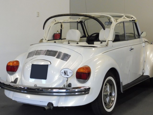 VW Kever 1303 Triple White cabriokapframe