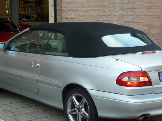 Volvo C70, softtop Sonnenland A5 zwart (5)